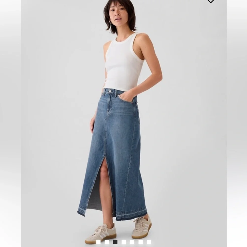 GAP Medium Blue Denim Maxi Skirt with Front Slit - Picture 3 of 8